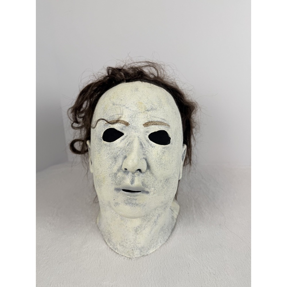 Trick or Treat Studios Halloween 6 Curse of Michael Myers Mask TOTS Horror Movie